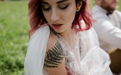 Tetovált menyasszony – mutasd vagy ne?